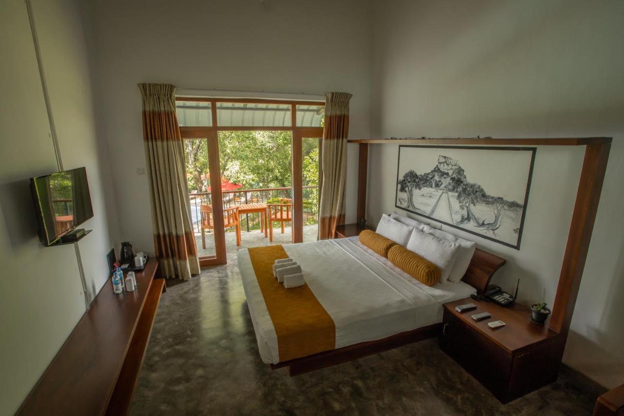 Sigiriya Wewa Addara Hotel - Hotel By The Lake Luaran gambar