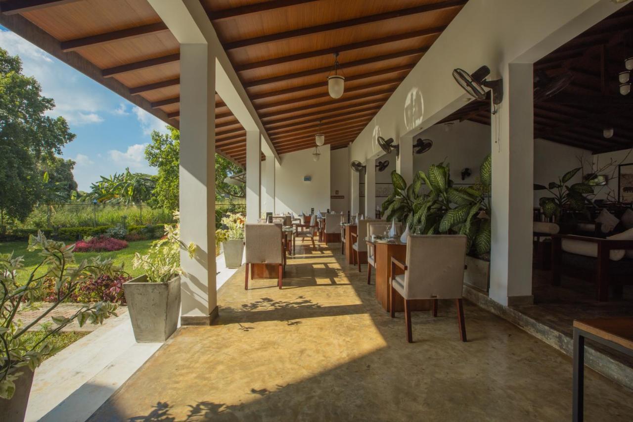 Sigiriya Wewa Addara Hotel - Hotel By The Lake Luaran gambar